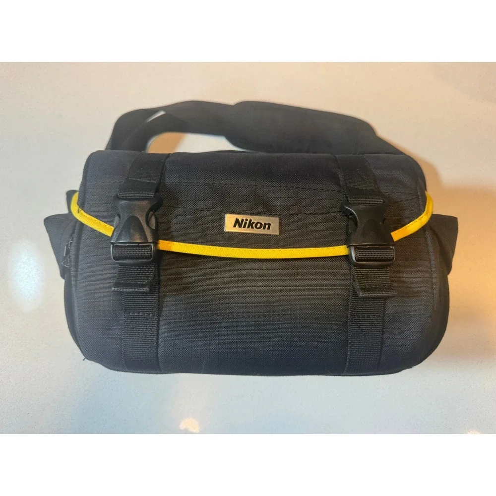 Nikon Camera Bag Camera Black Used Canvas Yellow Trim Padded Strap Vintage